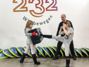 Mutige Kinder gesucht! Das Kickbox-Training im Studio 232 macht dich stark!